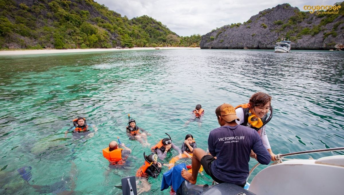 VisitMyanmar_MM's tweet photo. Do you want to escape from the hustle and bustle of city life?  It is a brilliant idea to go on a 
relaxing holiday with your friends or families at Nyaung Oo Phee Island.
See more>>https://t.co/Ryq2ZXd7bv
#MyanmarBeEnchanted #StaySafe #TravelMyanmar #NyaungOoPhee https://t.co/zbZsuPRnLW