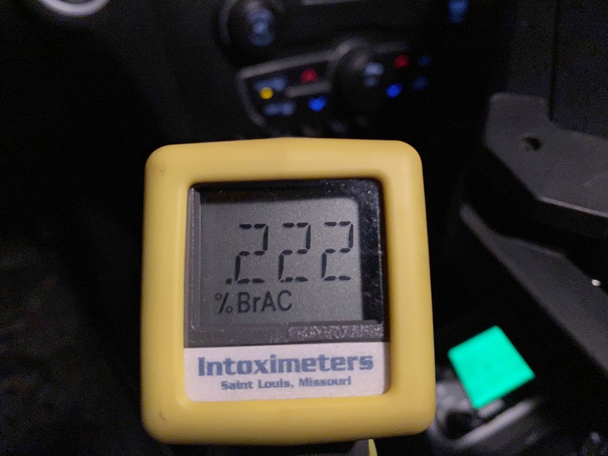 NSP_TroopA's tweet photo. Troopers stopped this 20 year old driver for traveling 100mph in a 65mph zone near 60th Street and Interstate 80. The said driver was just stopped two weeks ago and arrested for DUI. Please make better choices. #NSP22 https://t.co/XgWooBsiE0