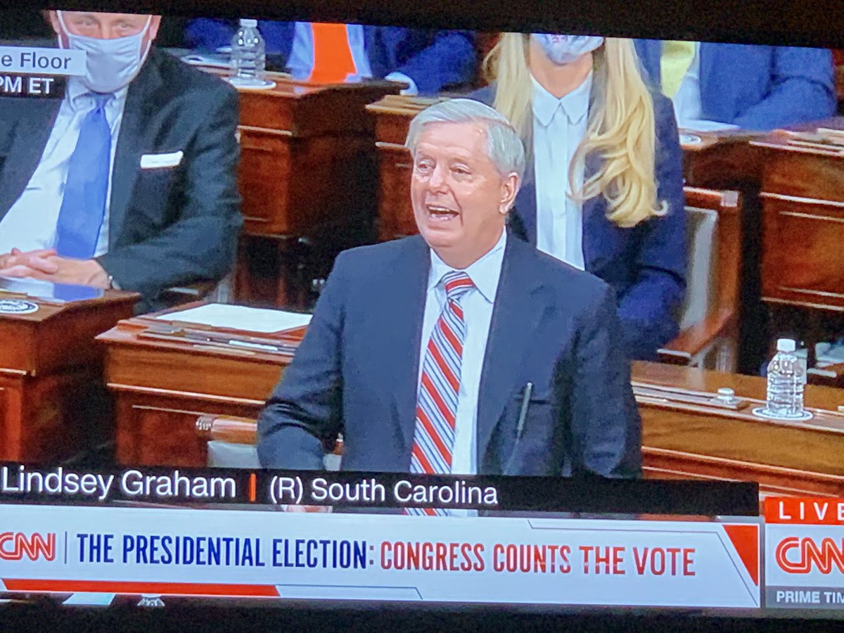 Tom Foreman tweet media