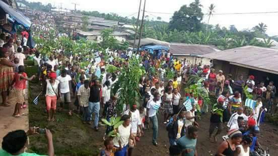 innochia's tweet photo. Civilization considered as primitive the practice whereby henchmen/ bodyguards were buried along with Kings, &amp; Pharoahs. ReTrumpicans (@ChrisCuomo) have said they are not flies to go down the grave with the corpse. House slave, @CameroonPm237 &amp; Co will go down without #Ambazonia. https://t.co/WGskujjFNf