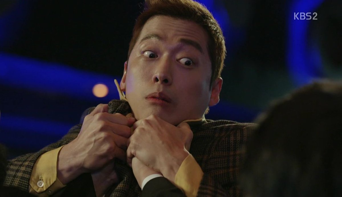 ฉันชอบบทบาทของพี่นัมกุงมินใน Good Manager มากๆๆๆๆๆๆๆ เป็นบทที่ใช้กล้ามเนื้อหน้าได้เปลืองมาก เล่นใหญ่รัชดาลัย ปกติเคยดูแต่บทนิ่งๆ งานสายตา แต่อันนี้ขายขำ ขายฮา พี่แกก็ทำได้หวะ ชอบๆๆๆๆ ขายๆๆๆ