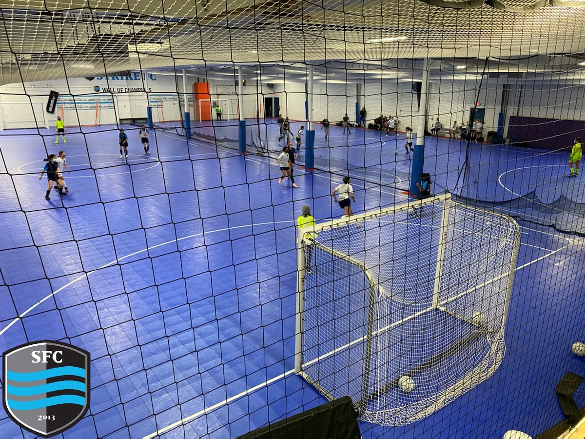 StrikeFC_WI's tweet photo. Thank you @MKickersSC and Milwaukee Sport Club for a great first night of our futsal league! Every game was extremely competitive and filled with players having fun!
#StrikeFC https://t.co/5KmY20wJ9w