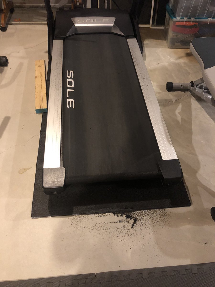 BigFormerly's tweet photo. Ummm @newbalance this is weird. Why is the fabric on my brand new shoes coming apart in little bits all over my treadmill?  I’ve been a loyal customer for 20years, quality has come into question on my most recent two pair. What’s the deal? https://t.co/J9UI4MIyL9