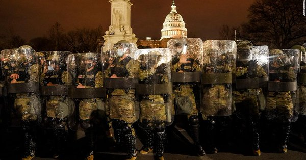 CNNPolitics's tweet photo. Vice President Mike Pence, not President Donald Trump, helped facilitate the decision to mobilize members of the DC National Guard when violence at the US Capitol building started to escalate https://t.co/z2ezfQZTf2 https://t.co/ArOqHKtAGm