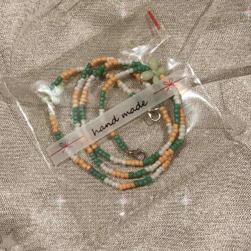 handmadeyy's tweet photo. **Hawaii feeling 💚💛🤍 ฟีลเหมือนไปเที๊ยวววฮาวาย น่ารักกุ๊กกิ๊ก จุ๊บจิ๊บ😚🥰
🦠เส้นละ 89 บาท ส่งฟรี ems
.
.
#รับสมัครตัวแทนฟรี #ไม่ต้องสต๊อกของ #หางาน #ตกงาน #โควิดระบาด #โควิด19 #สายคล้องแมส #แมส #แฮนด์เมด🤍💙🤍 https://t.co/WZTMqsfDnW