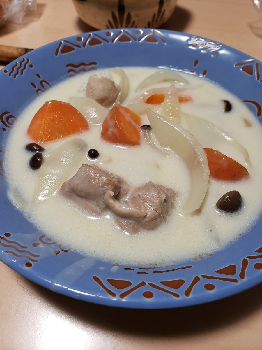 みんなの ビアードパパ シチュー 口コミ 評判 食べたいランチ 夜ごはんがきっと見つかる ナウティスイーツ