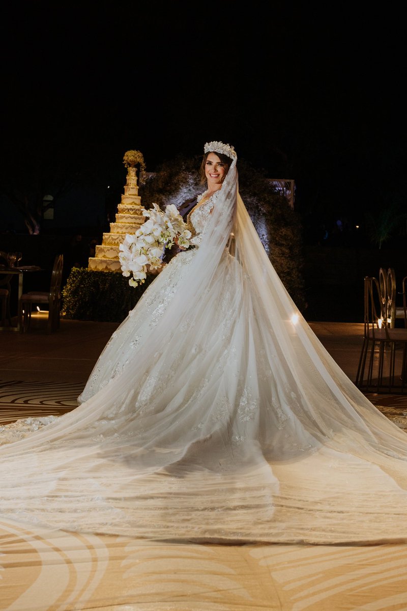 JoshuaVitalwp's tweet photo. Una hermosa novia. #bodas #destino #bodasdestino #mexico https://t.co/R6YL9oD6HT