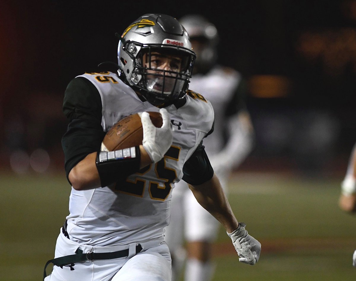 From the freshman light team to a role player to MVP of the district! It's been an honor working with this young man the last 4 years and watching him grow. Congratulations, Nick Meehan! 🏆