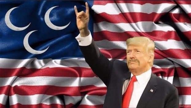 Amazon nehri akmam diyor Washington'u yıkmam diyor şanı büyük Trump paşa Beyazsaraydan çıkmam diyor. 😂😂
#ABDdarbe