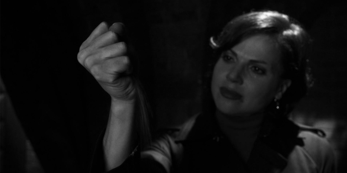 Regina r/ped Graham for 28 years & when he chose Emma…she murdered him... To this day Emma doesn't know & she counts him lost loveDespite the real possibility of rejection, Killian Jones didn’t leave Neal Cassidy to die. He wouldn’t have “hurt her unnecessarily” in such a way