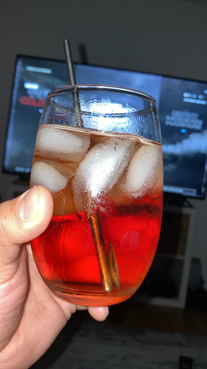 Sipping on Gin n Juice.. laidback..