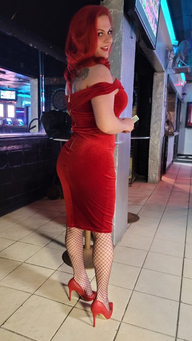 Watch Tsredbaby's leaked NSFW photo on TwXstars