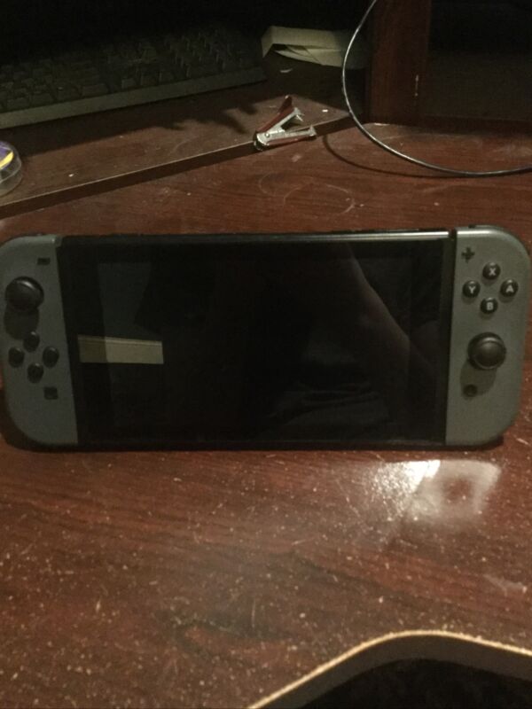 DealDonkeyUS's tweet photo. 230 bucks -------- RT if good deal | like if like! #eBay #deal #Nintendo #NintendoSwitch #Switch #NintendoSwitchSystem
🔗 https://t.co/jozLm38KHJ https://t.co/dLbpGaPSB4