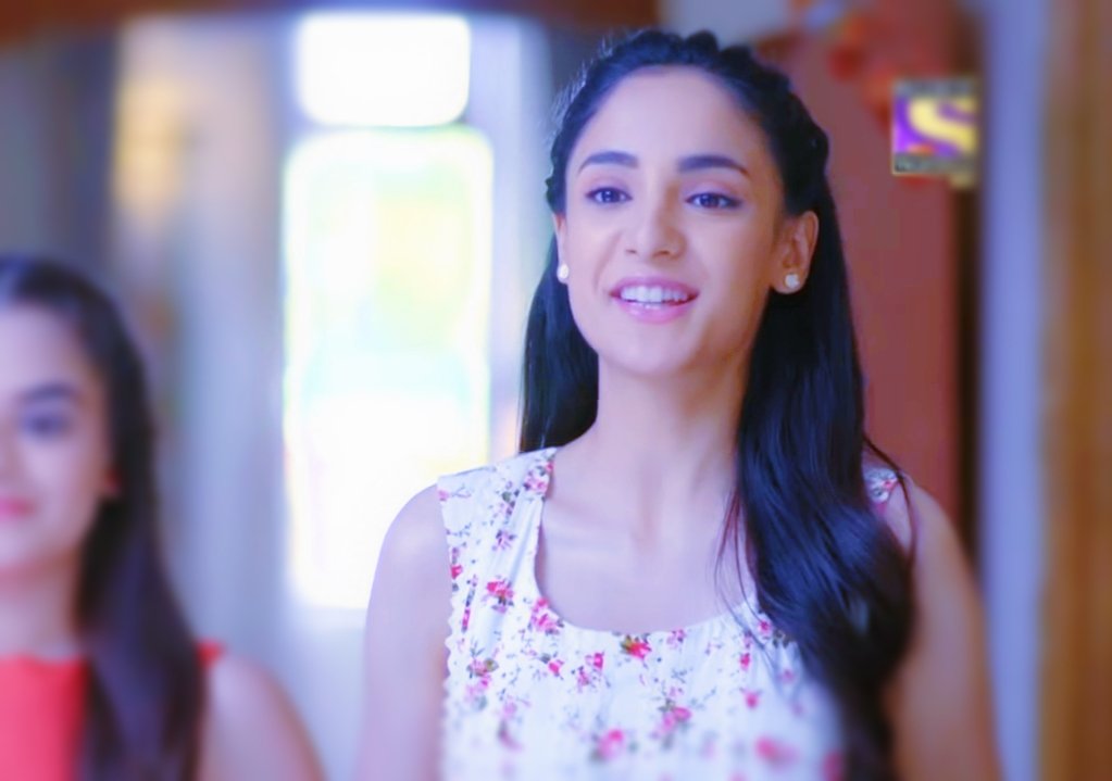  #hamaresu1  #KanikkaKapur