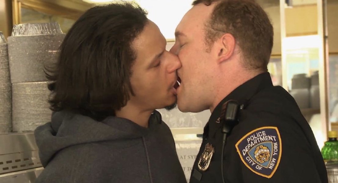 Trump supporters and the police inside the U.S capitol