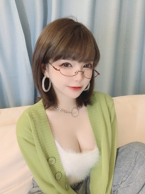 Twitterのコスプレ画像20