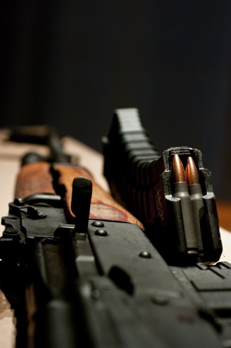 RomanceYourWild's tweet photo. karma is not working, 
I think i need a gun. Man! https://t.co/jRu7QsLx2t