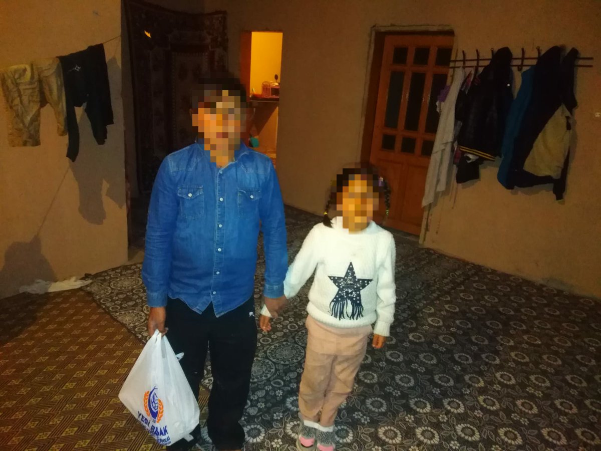 📍 Batman

Emanet ettiğiniz Kurban etlerini sosyal incelemesi tamamlanmış , ihtiyaç sahibi ailelere ulaştırdık.

#yedibasak 
#adak
#akika
#şükür 
#kurban