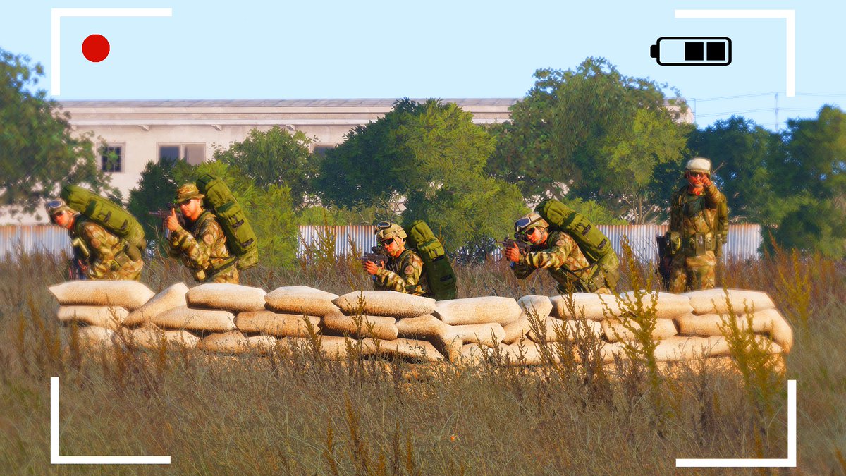 AltianForces's tweet photo. Recruits of | 1st Reconnaisance Bataillon | on a combat exercise with HK416's, the new Recon Rifle that is in testing phase for Reconnaisance Units of the AAF

#AAF #Arma3 https://t.co/G7798BOBHM