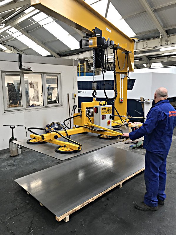 KilnerVac's tweet photo. Here’s an installation we did back in June! 

A vacuum lifting system for J.B Engineering (Hatton) Ltd. The vacuum lifter has a lifting capacity of 750Kgs and was purchased to load stainless steel sheet &amp; plate onto their laser cutting machine. https://t.co/O3gXcx7WOh