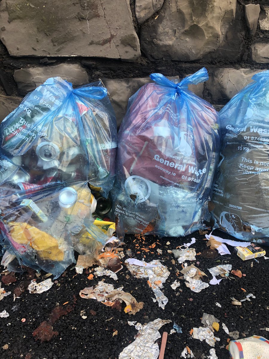 oneill_colly's tweet photo. @RayMcAdam Another thing that needs to be looked at is the quality of the bags being supplied by the bin collection companies. If @DCCnorthcity have given them the licence to operate their product needs to of a higher standard. The pictures are legit bags put out at correct time. https://t.co/kXgqbv0UmM