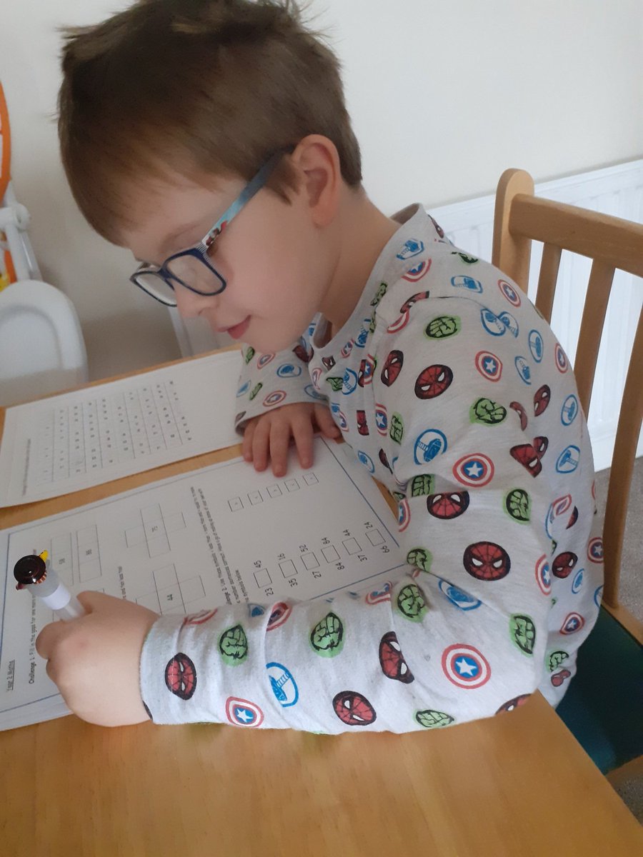 Donna Ellwood tweet media