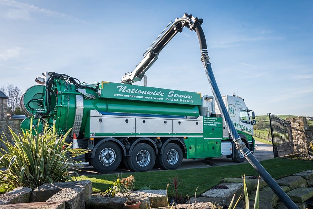 monksco's tweet photo. Monks contractors have 25 years' experience in drainage remediation and investigation for drainage systems. For drain cleaning and unblocking, we have high-tech Eurovac jetting units for drainage issues.

To find out more, call us on 01254 814412 or contact@monkscontractors.com https://t.co/KuhxTwAxj0