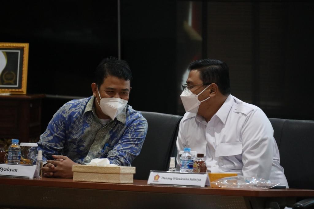 GarudaS31219946's tweet photo. Komisioner KIP tersebut berharap agar prestasi yang diraih oleh Partai Gerindra dapat terus dijaga, bahkan ditingkatkan agar dapat menjadi role model bagi badan publik lainnya.

#GerindraPalingInformatif https://t.co/QJvxxrsoTH