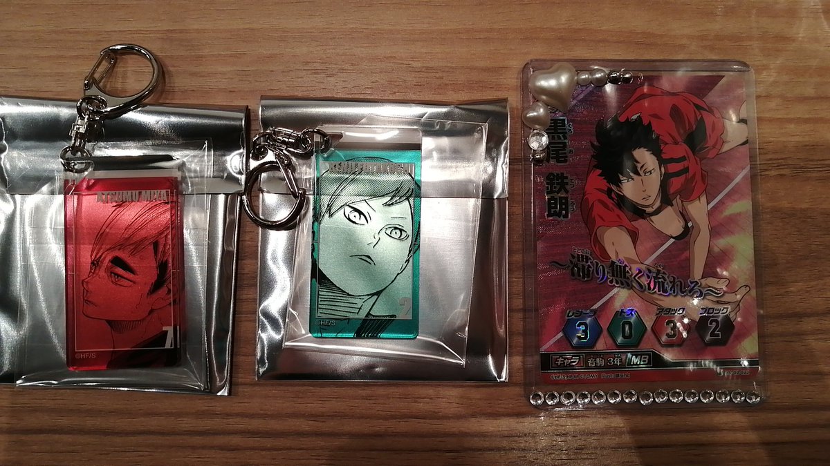 みんと𓈒𓏸 ﾂｲﾌｨあり ハイキュー展 アクリルタグ 交換 譲 宮侑 二口堅治 求 及川徹 黒尾鉄朗 ただいまヒカリエ内にいます お気軽にお声がけくださいませ