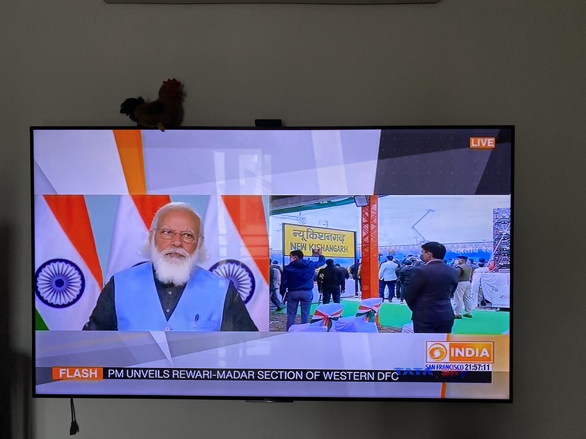 SSBhanushali's tweet photo. GatewayRail is proud to be associated with the inauguration of Western Dedicated Freight Corridor today by Hon’ble Prime Minister Shri Narendra Modi Ji.
#DFCCIL  #GatewayRail  #logistics #Freight #ICDGurugram https://t.co/SyfUgmTp6k