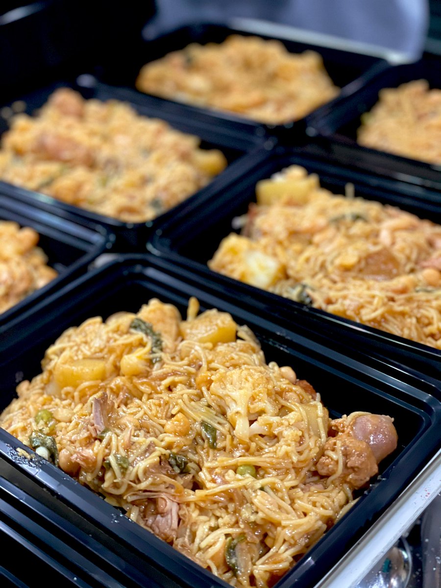 natemook's tweet image. 1am and @chefjoseandres is frying up eggs for sandwiches. The @WCKitchen team also prepared vermicelli pasta with sausage, potato and vegetables for everyone working through the night here in DC following today’s mob insurrection.