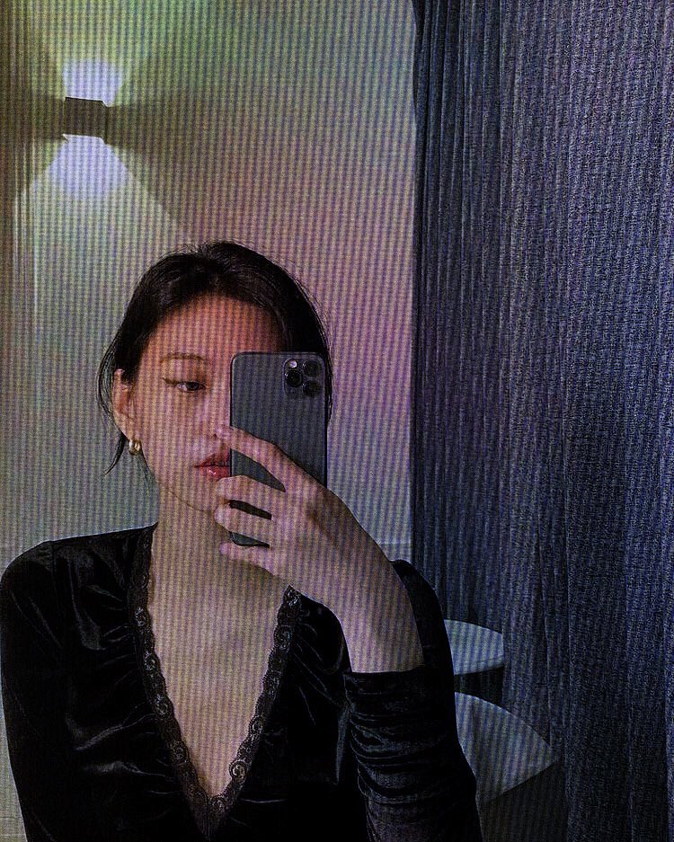 ellevyncc's tweet photo. hai gua elle, gua newbie disini 

mutualan? rt/like
fambest? dm

#roleplayer 
#roleplayerindonesia 
#roleplayaccount 
#rpworld 
#roleplayerkpop https://t.co/Pf4qb9hj8d