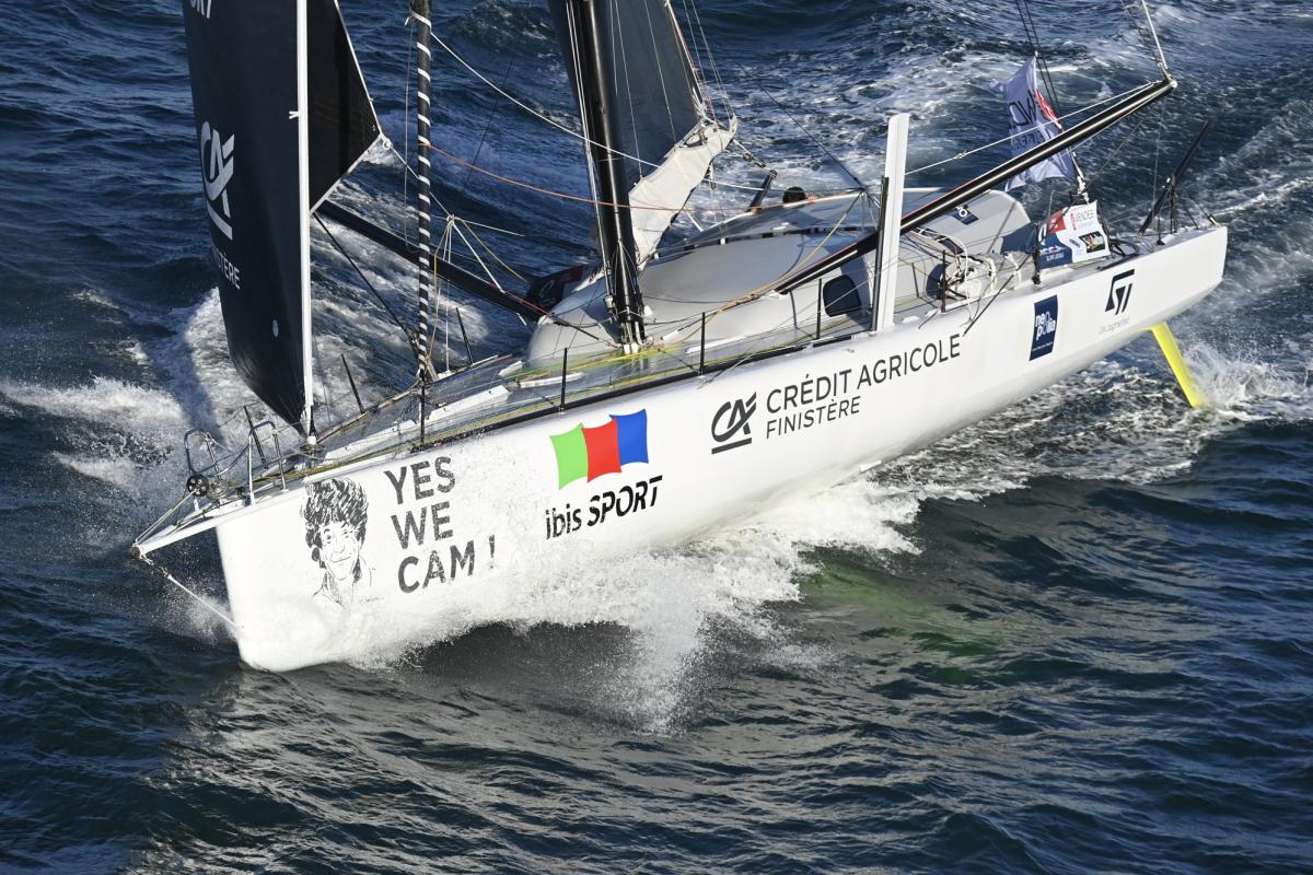 Auteur d’un magnifique <a href="/VendeeGlobe/">Vendée Globe</a> , Jean Le Cam fait parler l’expérience et montre tout le potentiel de son bateau (ancien vainqueur du VG 2008). <a href="/JeanLecam/">Jean Le Cam</a> nous a confié l’étude d’optimisation de son bateau (modification Ballasts, bulbe, étude de stabilité...). #YesWeCAM
