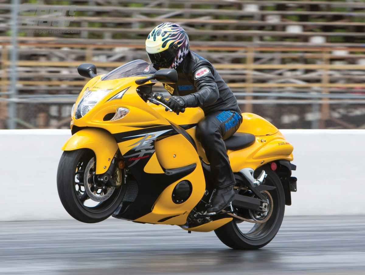 CAT1PRO's tweet photo. @JeffreyKneeream @Mark_R1_5VY #SUZUKI #HAYABUSA 
  He wants to have one of his own so bad his palms are sweating. #272mph is calling. https://t.co/Ds2qoU8tC6