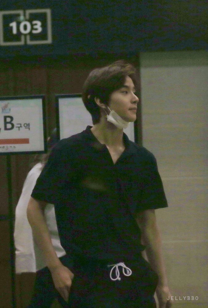 ` 마 크 잭 슨 . tweet media