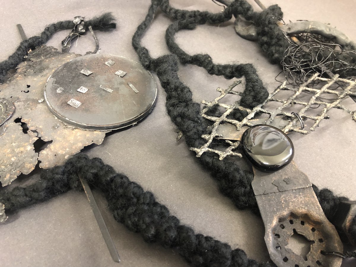 StudyUWTSD's tweet photo. Are you creative? Thinking of uni?
Discover the right course for you!
Try a #DesignCrafts taster session.
Book now: https://t.co/o53ChR8C3H
#Create #DesignCrafts #Design
#Art #Craft #University @ArtSwansea
#ATasteOfUni @UWTSD https://t.co/f4OvNBw2g3