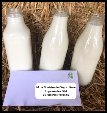 JA_Manche's tweet photo. Début d'année = ↗️du prix de nombreux produits
Timbre vert = + 11,34 % ! 
Les producteurs doivent vendre 3 Litres de lait pour toucher cette somme. Et pour nous, une hausse du prix à 2 chiffres c'est pour quand??? 😡#EGA  
@gouvernementFR  #URGENCE #sauvetonpaysan https://t.co/ABH2rnF61X