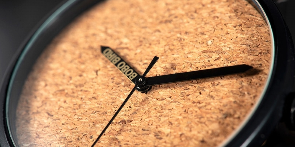 timedinfinity's tweet photo. #sunglasses😎 Mens Wooden Watch https://t.co/ajHTnLKAum https://t.co/93qoIHQcFT