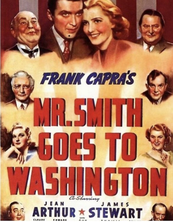 bea_leveque's tweet photo. Frank Capra doit se retourner dans sa tombe! #democratie #Trump #Capitole #USAElections2020 #mrsmithgoestowashington https://t.co/MzwsNNFJNj