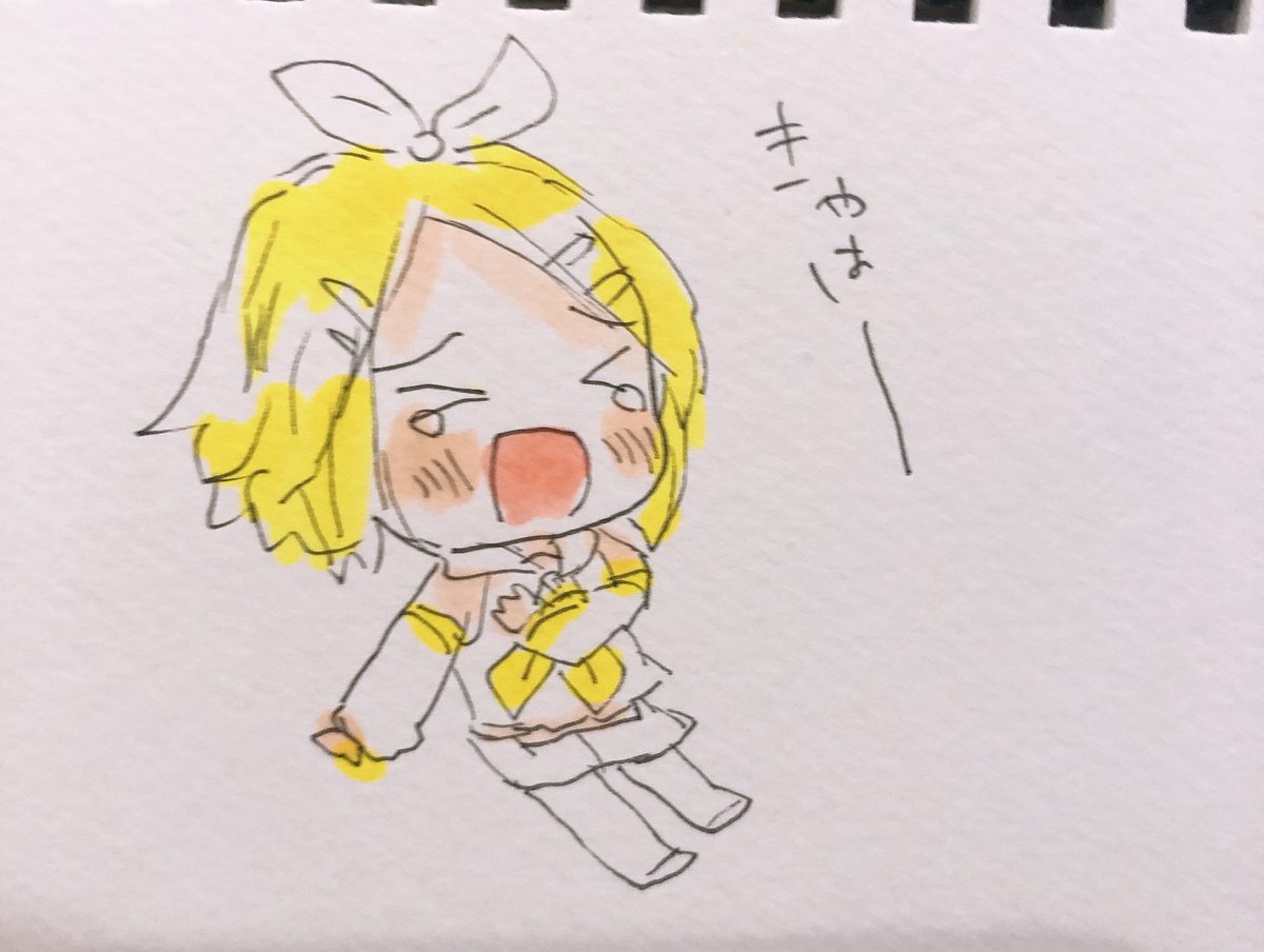 鏡音リン 「息子に肩を揺らされ椅子を揺らされながら描いた 」|sakiのイラスト