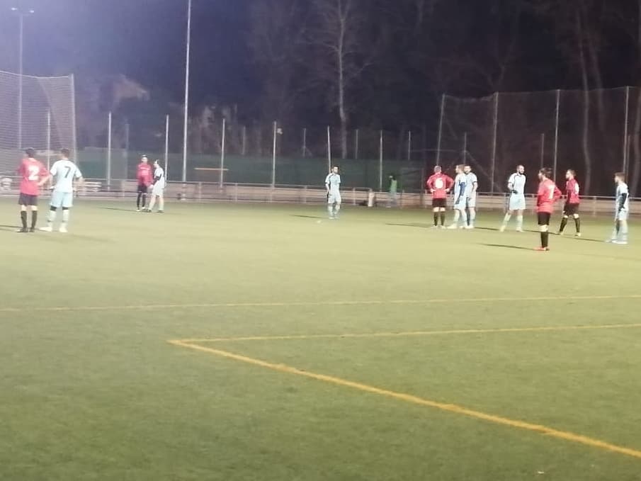 OrceraCF's tweet photo. #ORCSenior |
J1 #2ªAndaluzaG2 Atrasada
CD Beas 1
Orcera CF 0
Derbi comarcal para debutar esta 20/21 en un partido igualado donde el Beas lo decanto a su favor en una opción a balón parado #BeasOrcera https://t.co/KoqeYehShd
