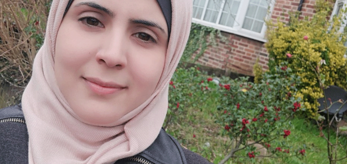 MiddlesexUni's tweet photo. 'MDX made me feel there are still people living to help others,' Five years after @MiddlesexSU campaigned for their resettlement, six Syrian war refugees settled by @BarnetCouncil tell their uplifting stories of studying here. We couldn't be more proud 👉 https://t.co/dFt3jH1WiS https://t.co/vI03hwUZbs