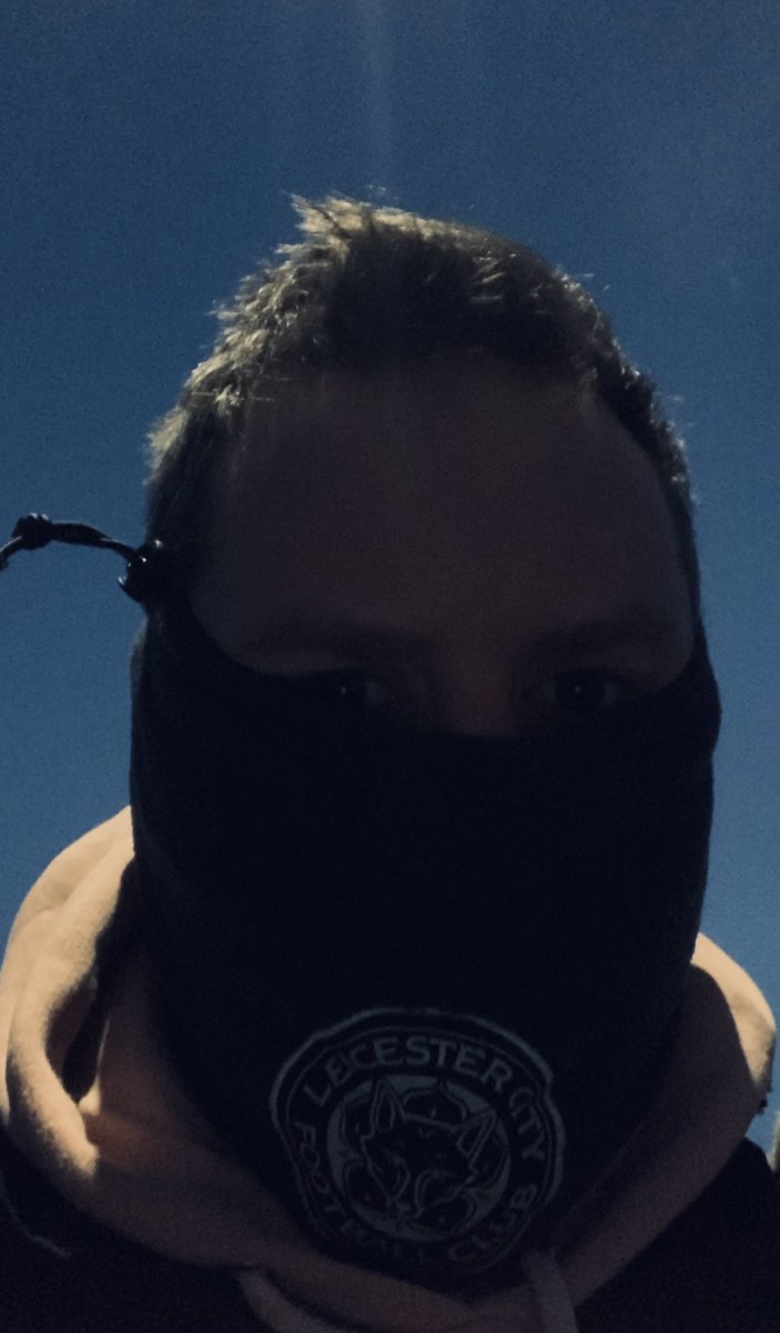 Deacyliam's tweet photo. Very cold 5k in -4 conditions this morning. Slow as my mind had already convinced me I should have stayed home, but another 3 miles for #MilesForMenphys
https://t.co/XUgEGEJlKZ https://t.co/DQljalyQTu