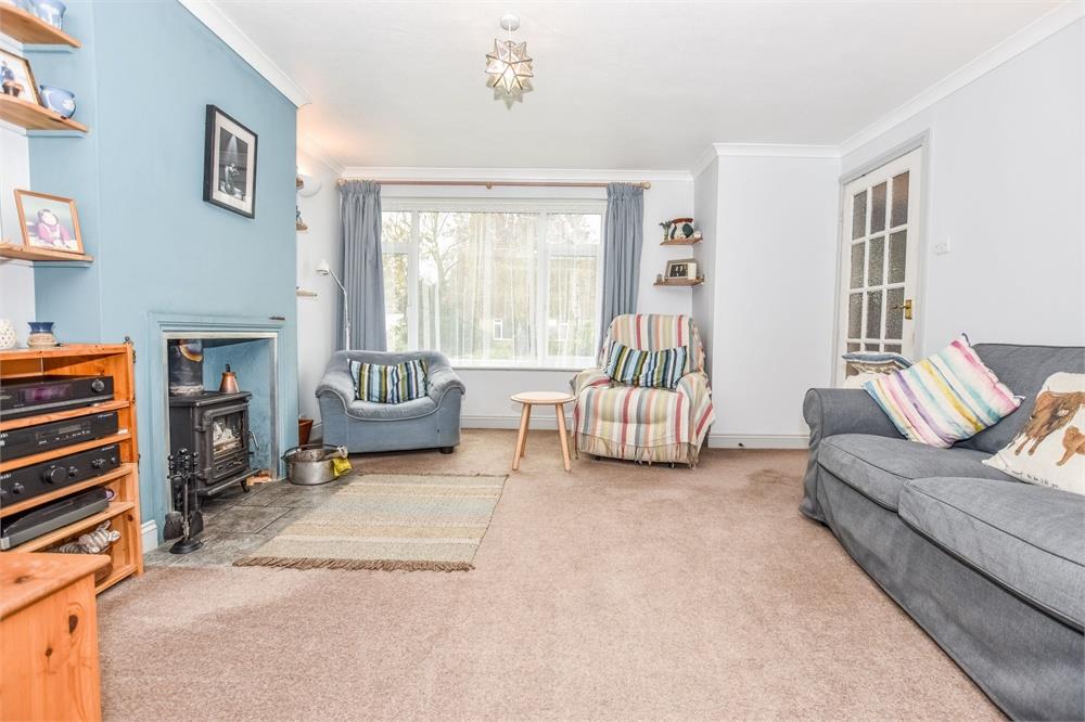 danielbrewerEA's tweet photo. 3 Bedroom Semi-Detached House For Sale
Parkside, Stebbing
Offers Over £350,000
https://t.co/qMu2ZBqKCJ https://t.co/sl4PTYI5Wf