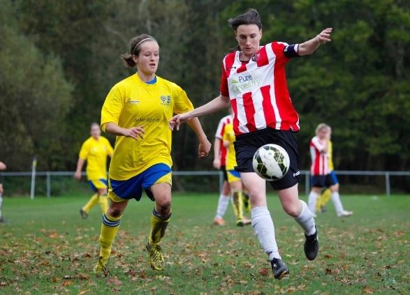 ExeterCityWFC's tweet photo. ⚽️ ɢʀᴇᴄɪᴀɴ ʜᴇʀᴏᴇꜱ

Catherine Wright

Over 100 games in her four year spell at City, Catherine Captained the side from her defensive role. She notably cored the winning goal in the Team's County Cup Final victory over Plymouth Argyle in 2013

#ECFC https://t.co/gSI1TMuQB0