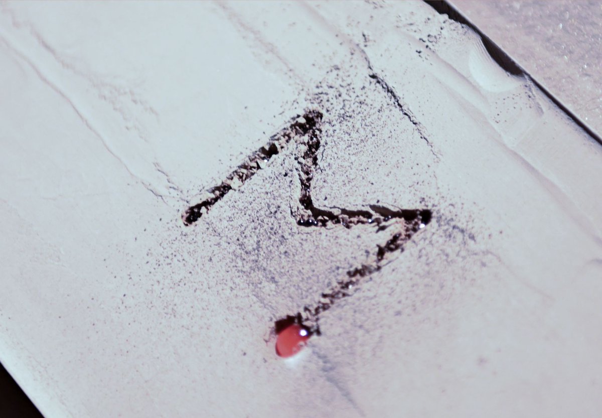 LZH_News's tweet image. On the way to settlements on #Moon: Finishing project MOONRISE, the LZH &amp;amp; @TUBSpaceSystems melted #Regolith into structures. In the @hitec_elevator, they had already melted it into spheres. #Moonrise #3DPrinting @tuBraunschweig @UniHannover @VolkswagenSt bit.ly/35zj7K7