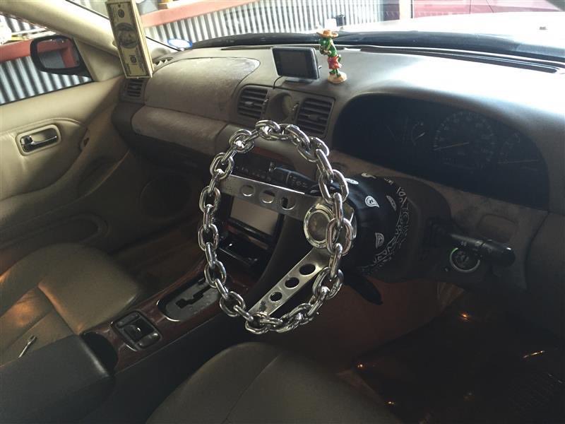 EHrtkb's tweet photo. まえの愛車は
平成4年式pimp🇺🇸🤲
売るんやなかた笑笑
またのりたいぜメン卍卍
#weekendkustomer #osakastreet #usdm #レパードJフェリー #車好きな人と繋がりたい #nissan #infinity #ローライダー 気取り🇺🇸 https://t.co/2Khl6P2gdw