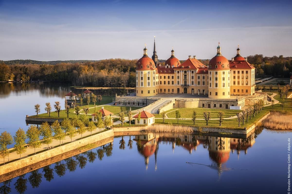 El castillo de Moritzburg ha sido nominado al premio 'EUFCN Location Award', premio anual a la mejor localización europea en la industria del cine y la televisión. Con o sin premio, es un lugar maravilloso 😍.