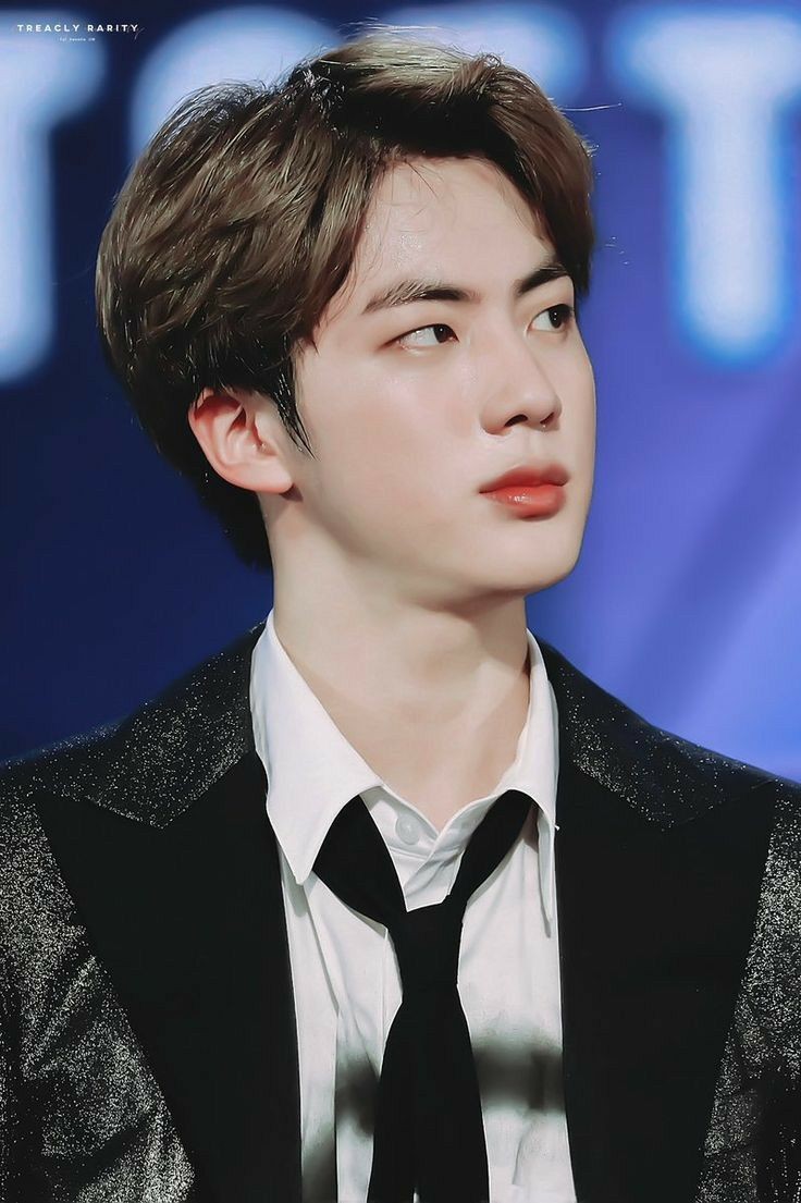 SOEKJIN'S INSANE DUALITY: A THREAD..................................... @BTS_twt  #Jin  #Soekjin  #KimSoekjin
