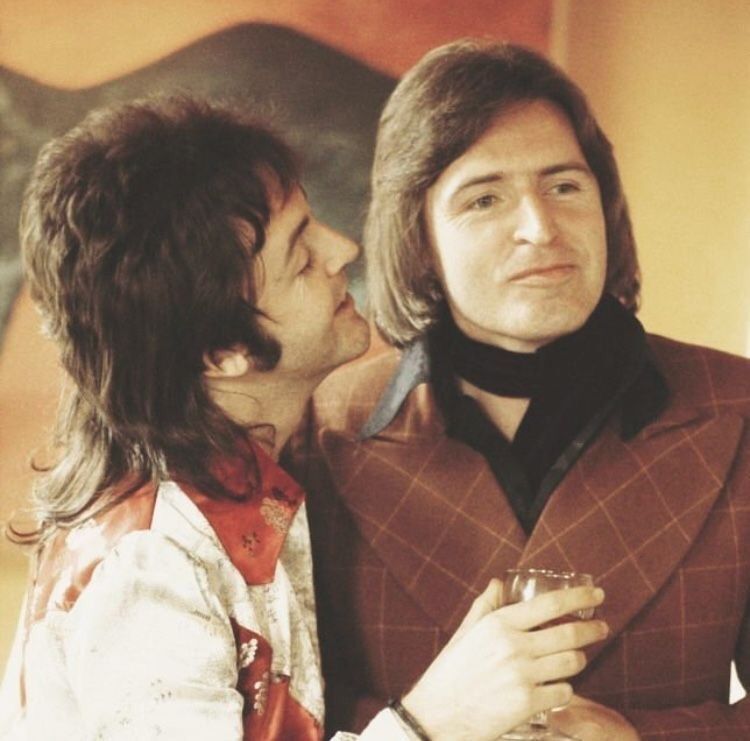 Happy Birthday to Pauls younger brother Mike McGear! 